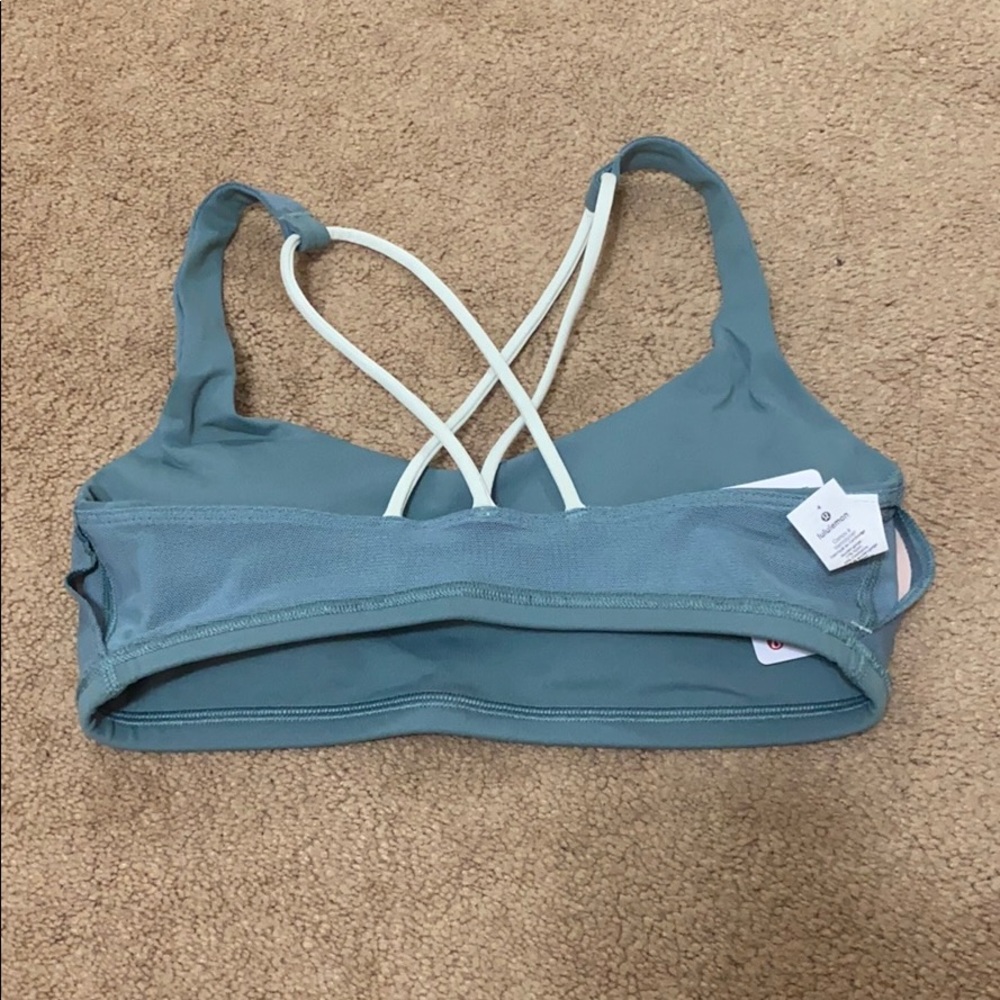 ❌ Sold ❌ Lululemon Tidewater Teal Free To Be Bra - Picture 9 of 11